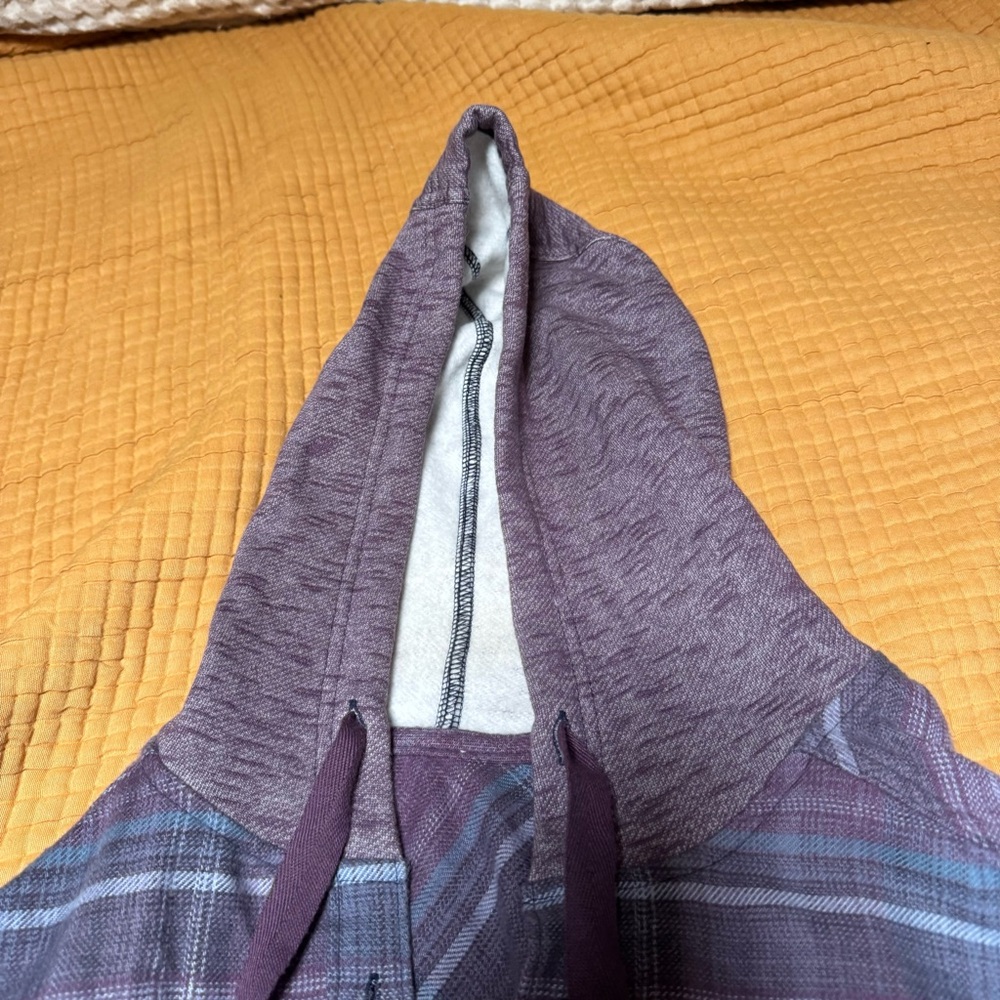 Women’s Columbia hooded flannel - Picture 7 of 9